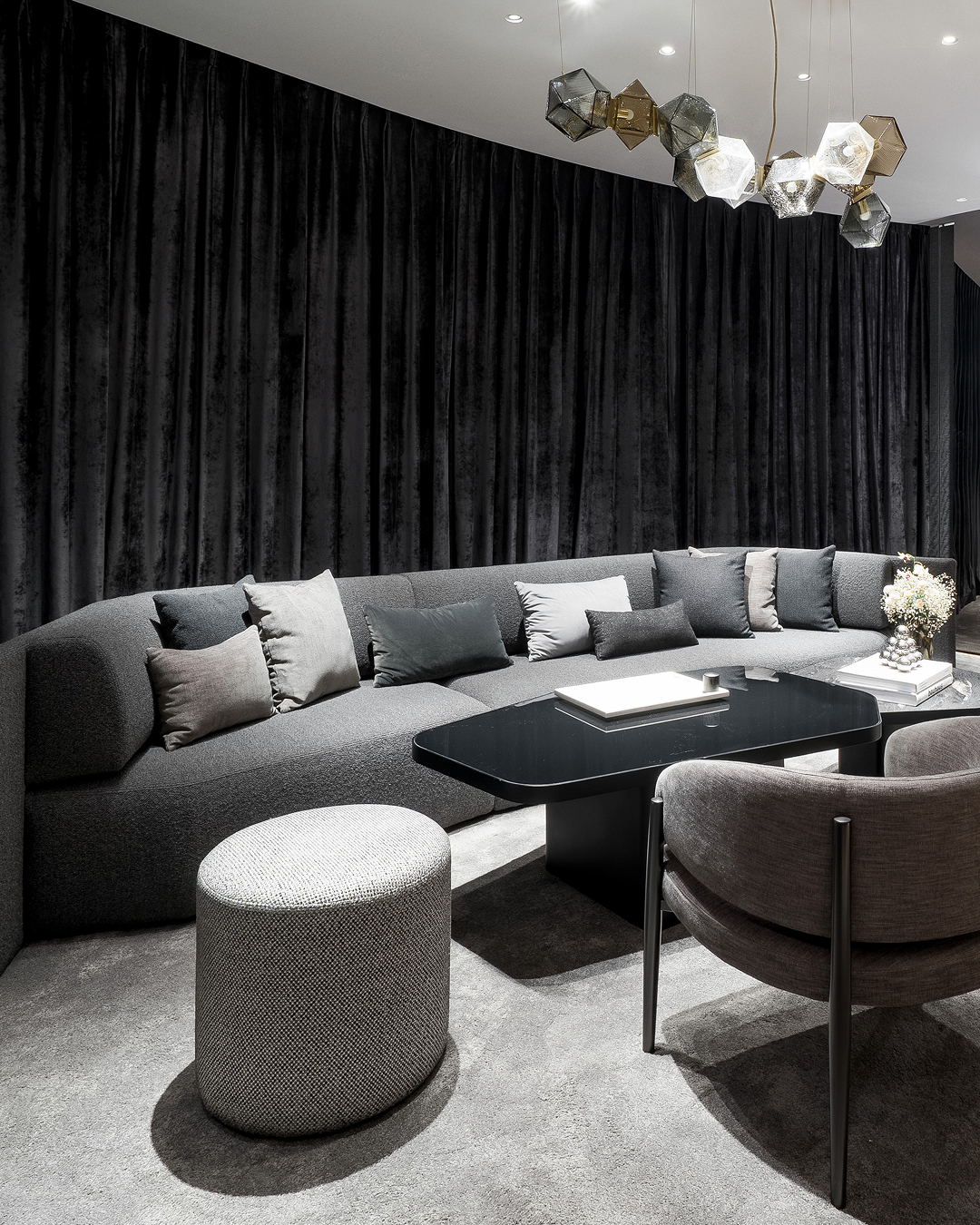 The interior of our new Singapore flagship boutique. 

On the upper floor, the boutique unfolds into an intimate and luxurious private space. It comprises two sales salons, a lounge, a presentation and theatre section, as well as an exclusive watchmaking experience area. Surrounded by elegant bookcases, objets d’art, and rare timepieces, the upper level is designed to inspire conversation and discovery. 

A. Lange & Söhne at ION Orchard, Singapore